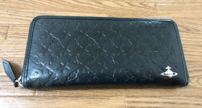 ヴィヴィアンウエストウッド財布