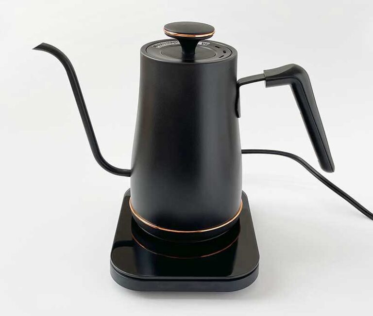 【一人暮らしミニマリスト愛用】山善の細口電気ケトル